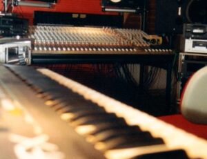 Studios-7-683x420